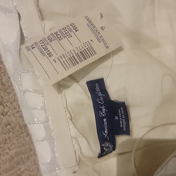 Dress - Picture 4 of 4